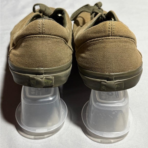 Vans “Eras” Army Green Gumsole - Picture 9 of 10